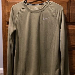 Nike long sleeve